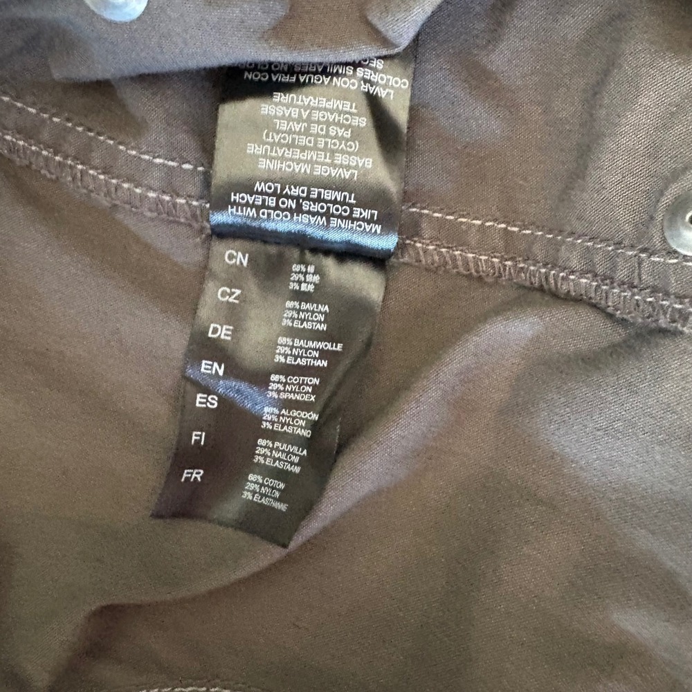 Kuhl Free Range Cargo Capri Pants Size 10 Grey Hiking Outdoor Utility Cropped - Picture 6 of 6